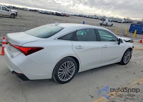 2022 Toyota Avalon Limited z USA, uszkodzony, nr VIN 4T1DA1AB3NU014376